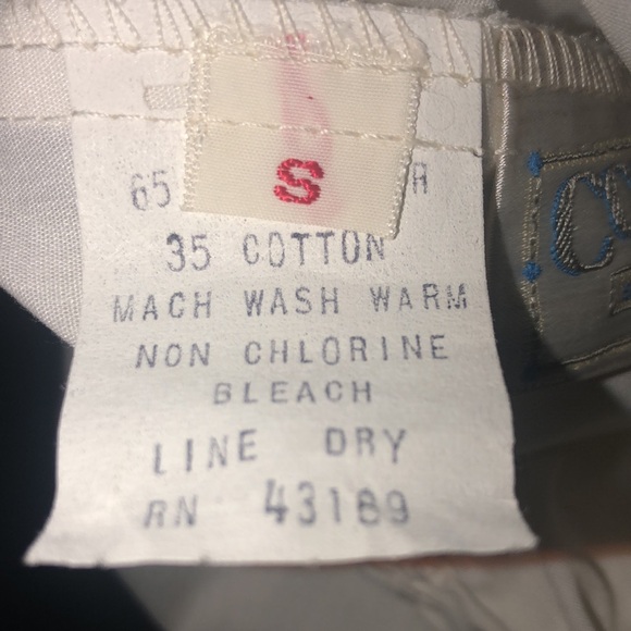 Vintage Half Slip with Large Ruffle at Hemline - Cottagecore - Picture 5 of 5